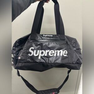 FW17 Supreme Black Duffle Bag Cordura Fabric box logo Reflective text